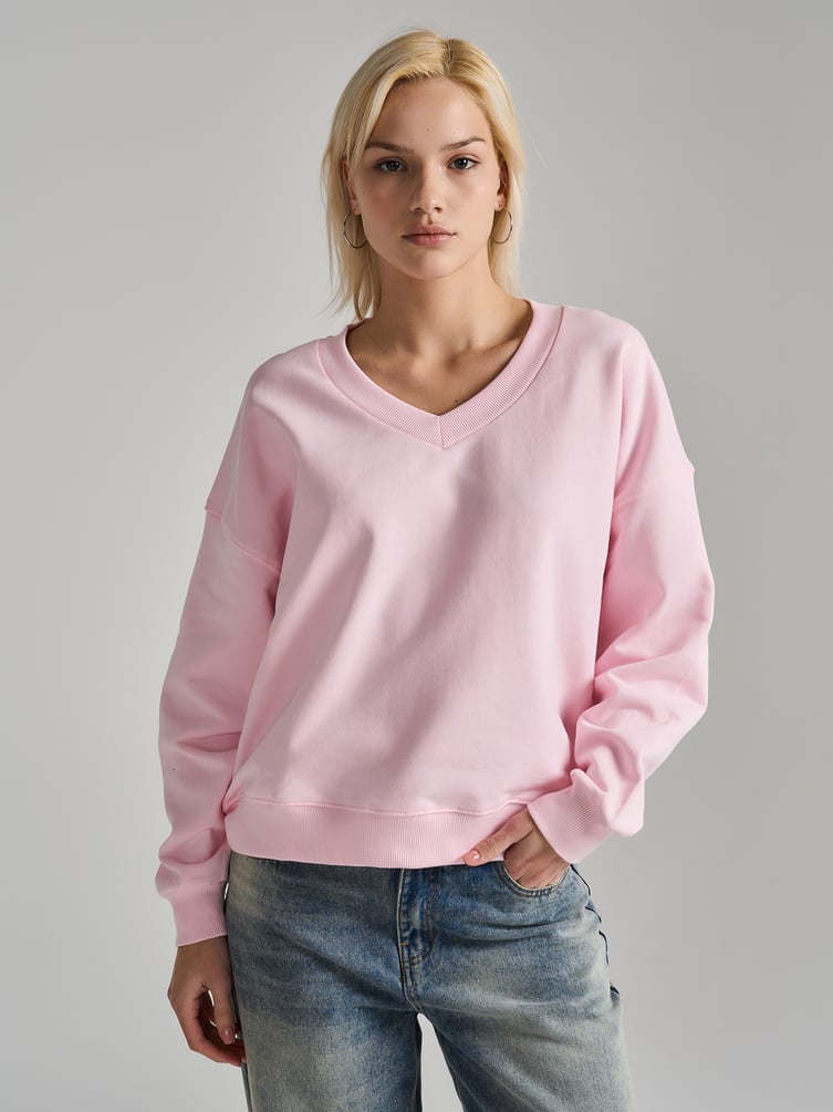 Свитшот с V-образным вырезом