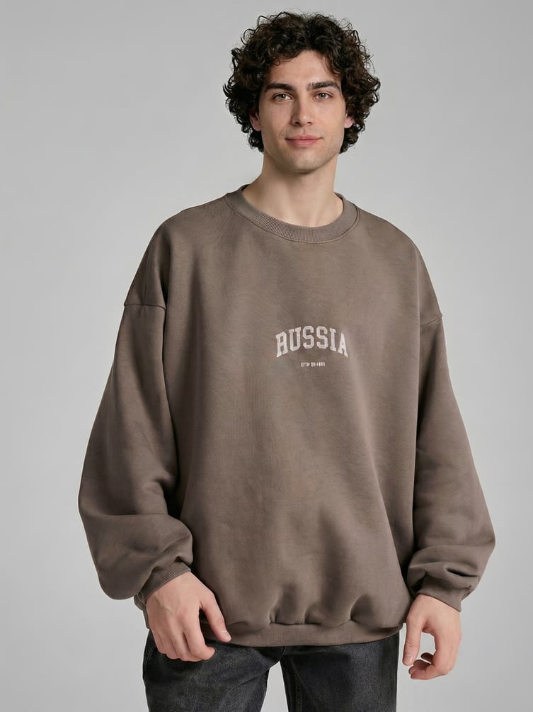 Утепленный свитшот с надписью Russia