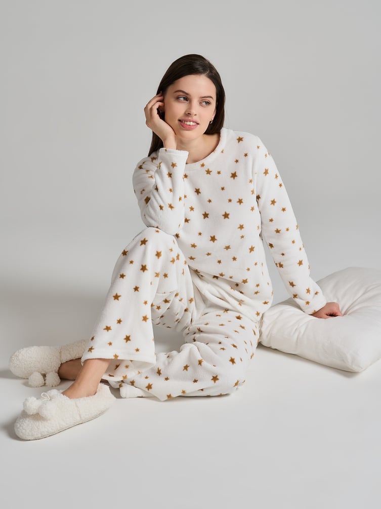 Плюшевая пижама со звездочками
