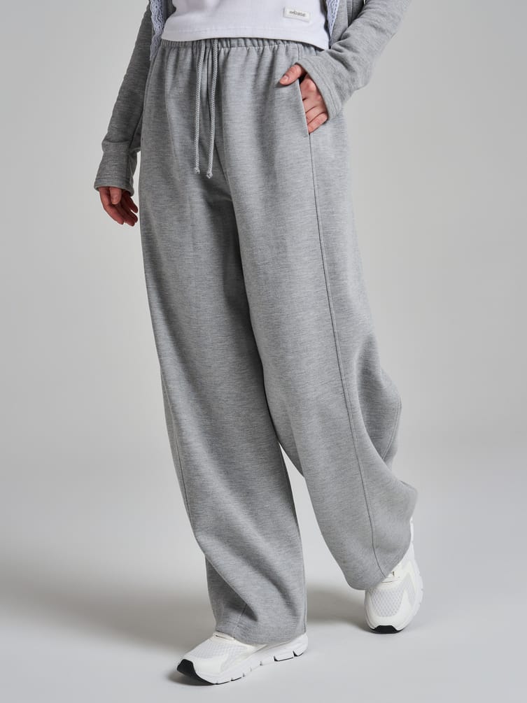 Брюки широкие повседневные