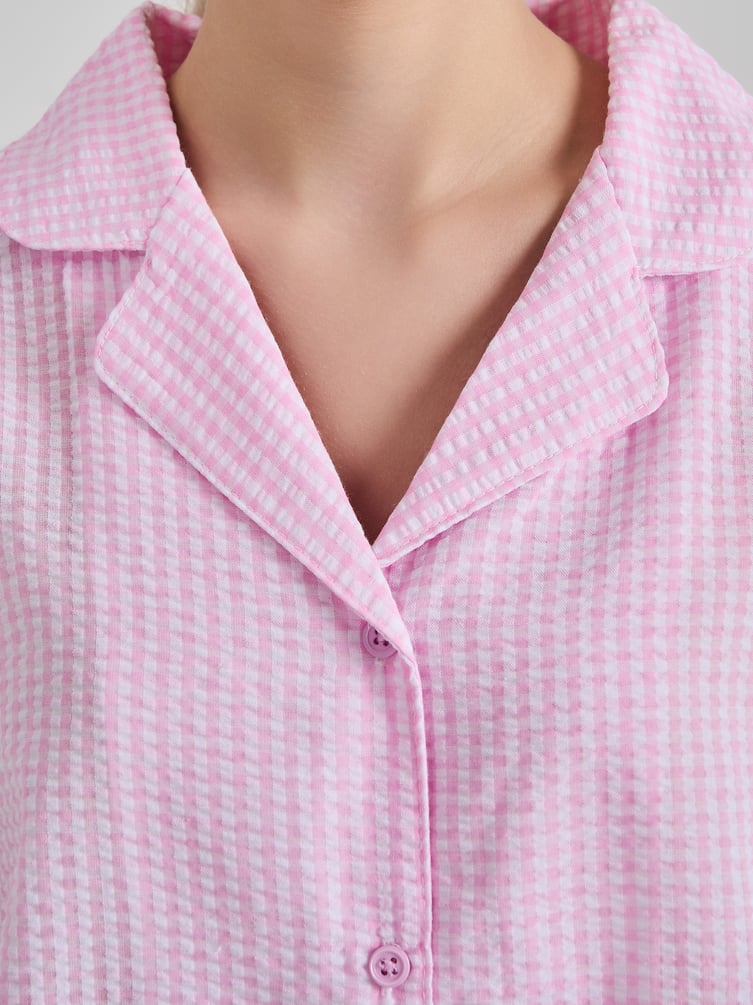 Пижама в клетку с рубашкой и шортами