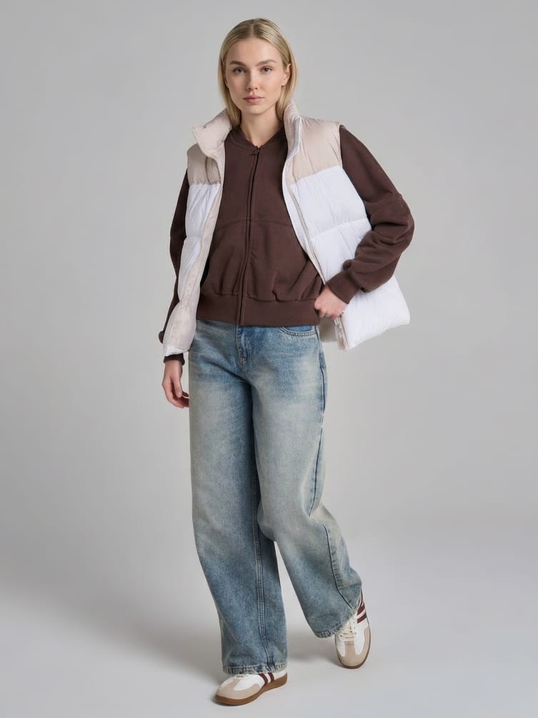 Толстовка бомбер укороченная