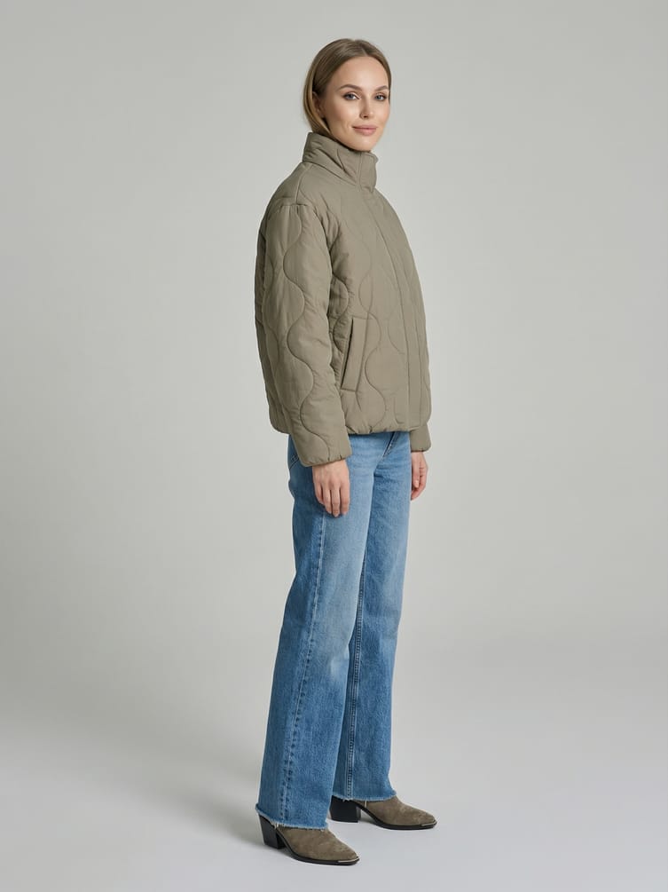 Куртка стеганая на синтепоне