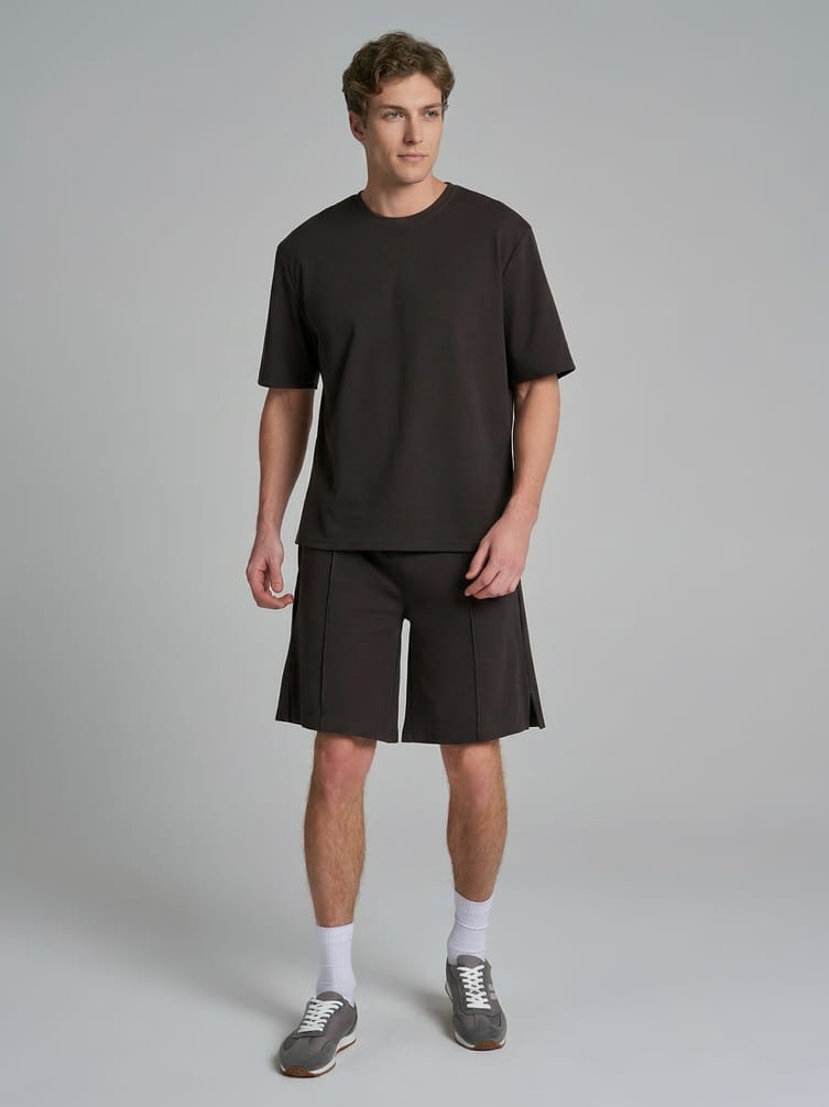 Футболка однотонная с коротким рукавом