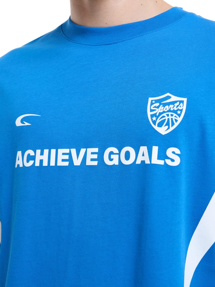 Спортивная футболка с надписью