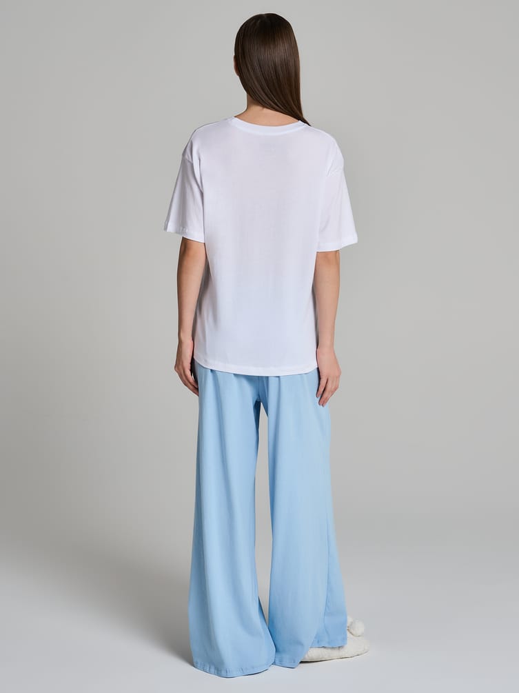 Пижама с принтом и брюками в полоску