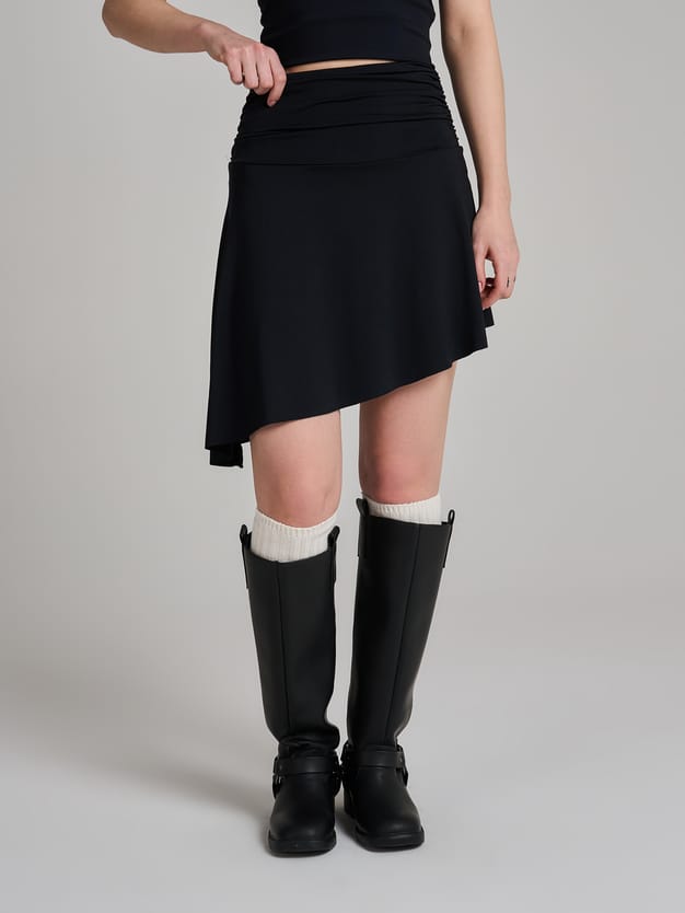 Мини юбка асимметричная с широким поясом