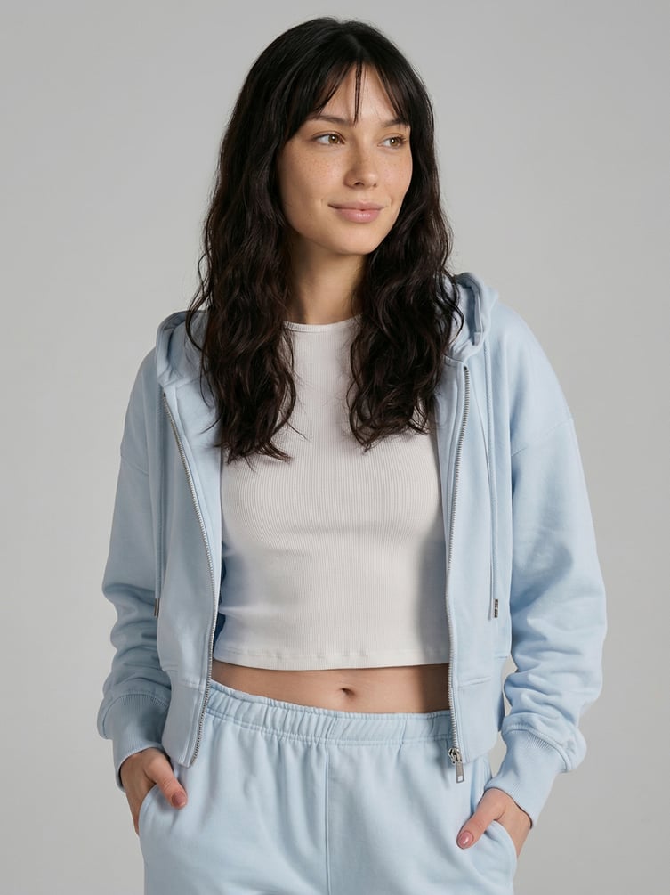 Укороченная толстовка с капюшоном