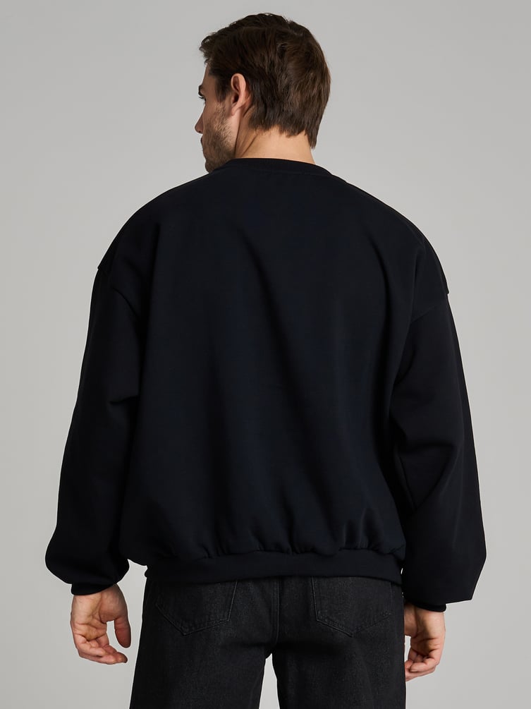 Свитшот оверсайз с надписью