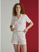 Пижама с рубашкой и шортами