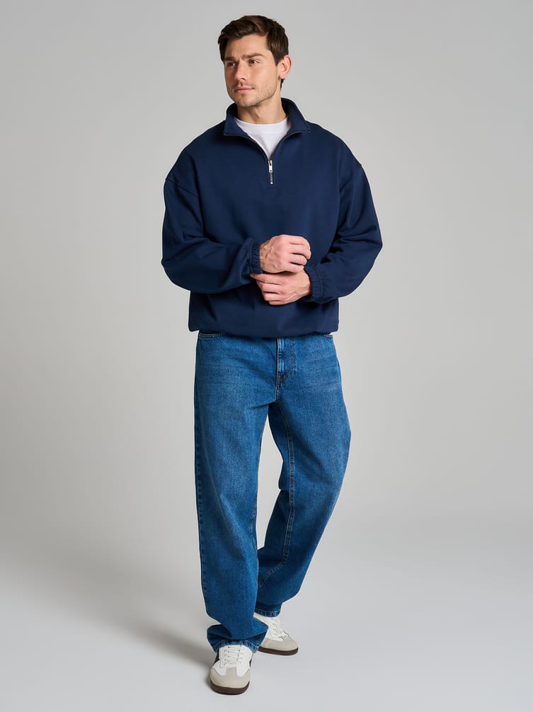 Свитшот оверсайз с молнией полузамком