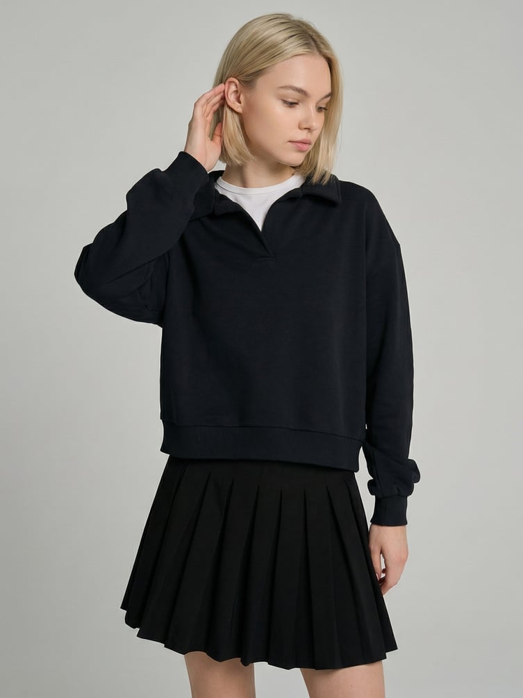 Свитшот без начеса с воротничном