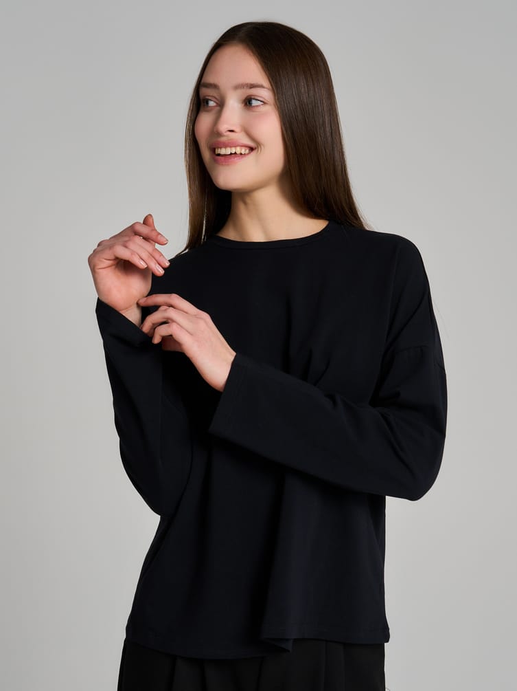 Хлопковый лонгслив оверсайз