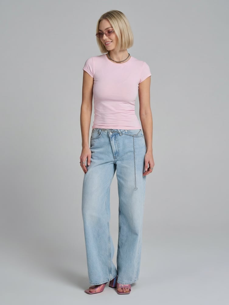 Футболка приталенная с коротким рукавом