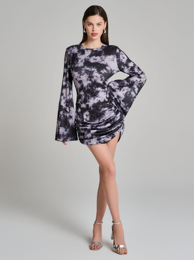 Платье лапша с завязками и драпировкой