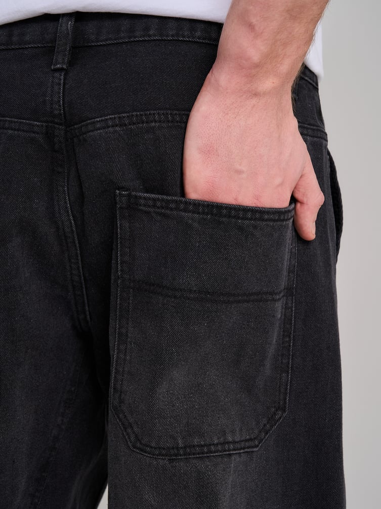 Джинсы Ballon со смещенными боковыми швами