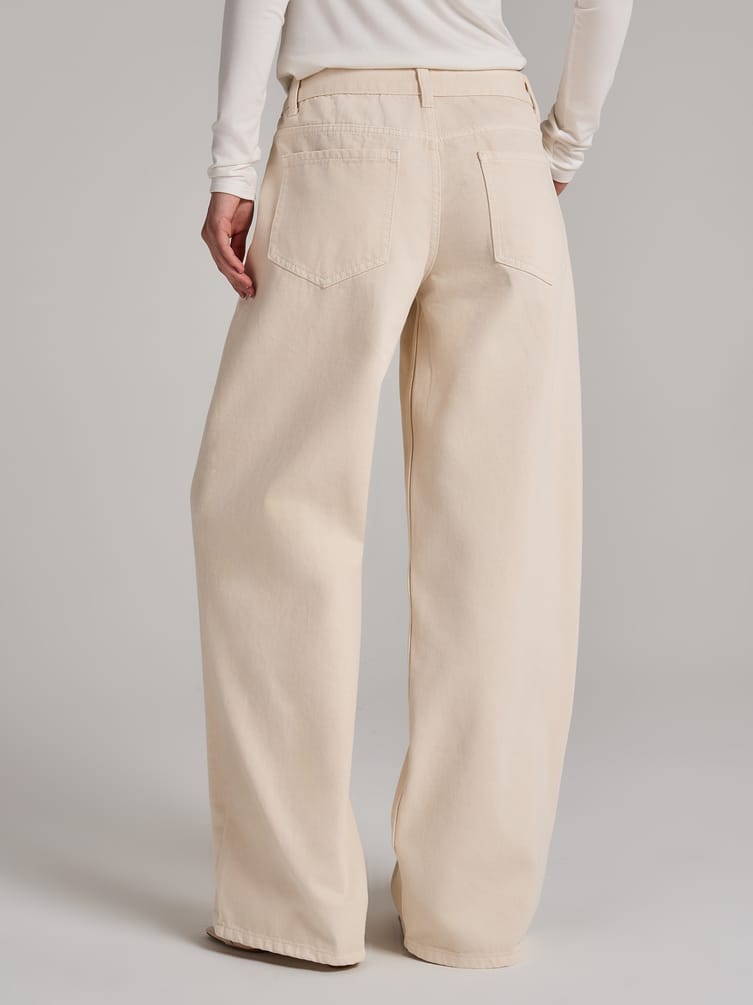 Джинсы бойфренды широкие