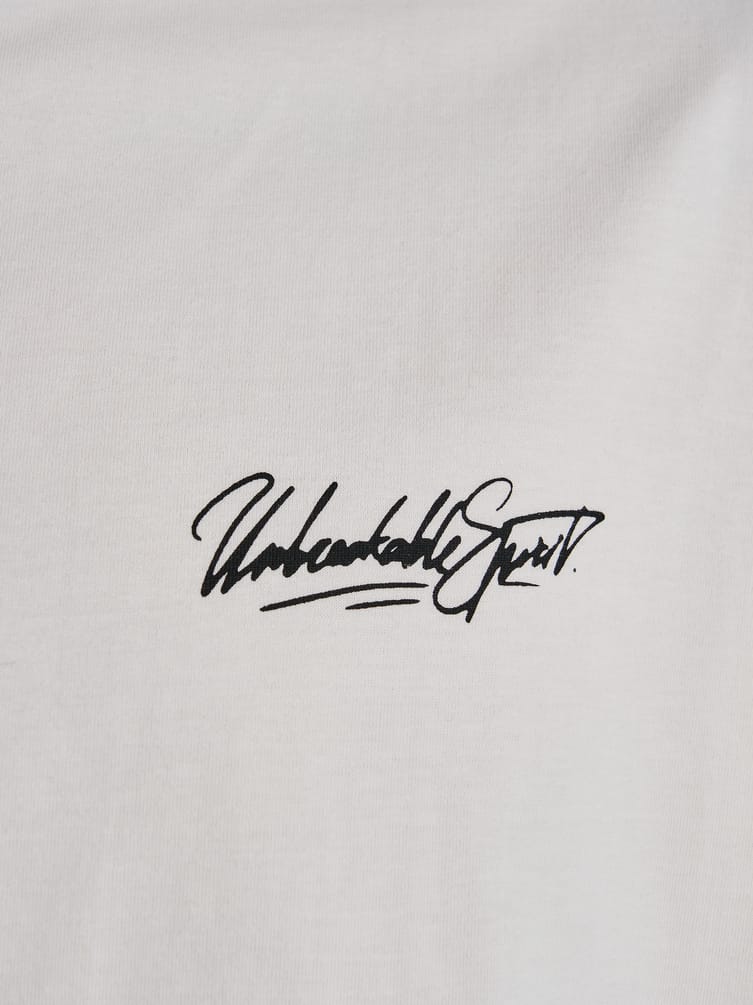 Футболка оверсайз с принтом на спине