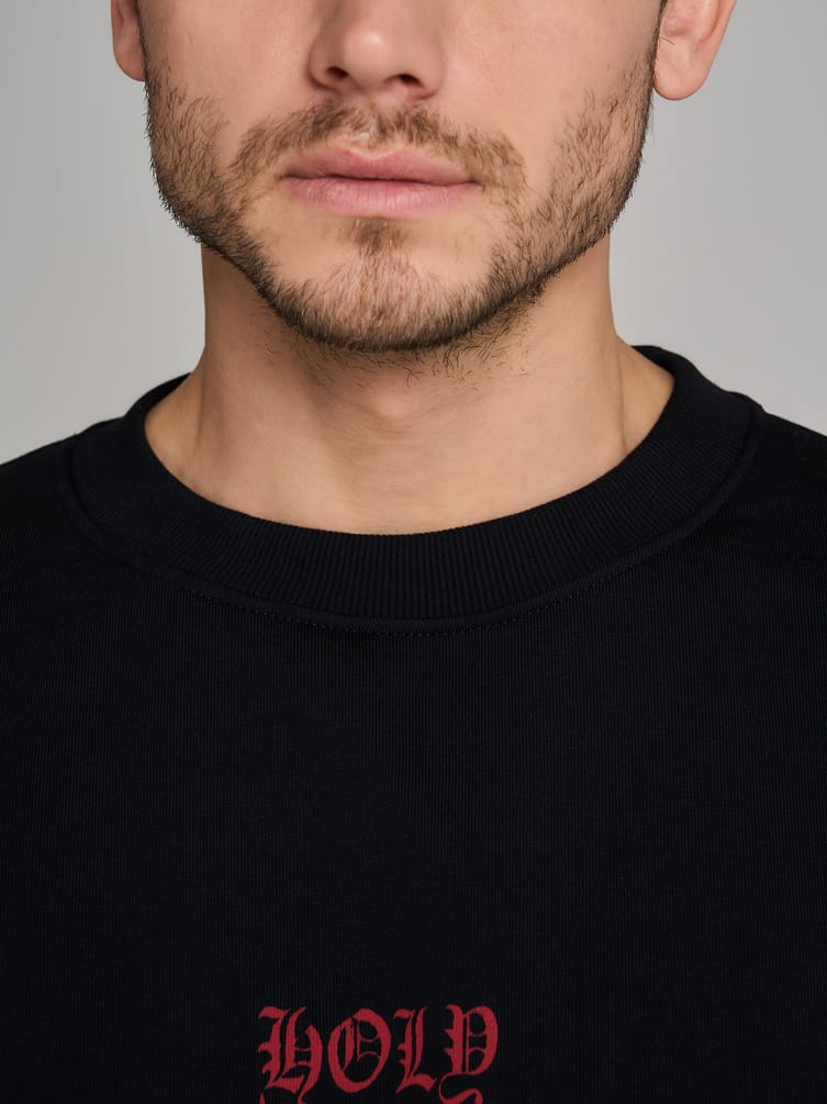 Свитшот оверсайз с надписью