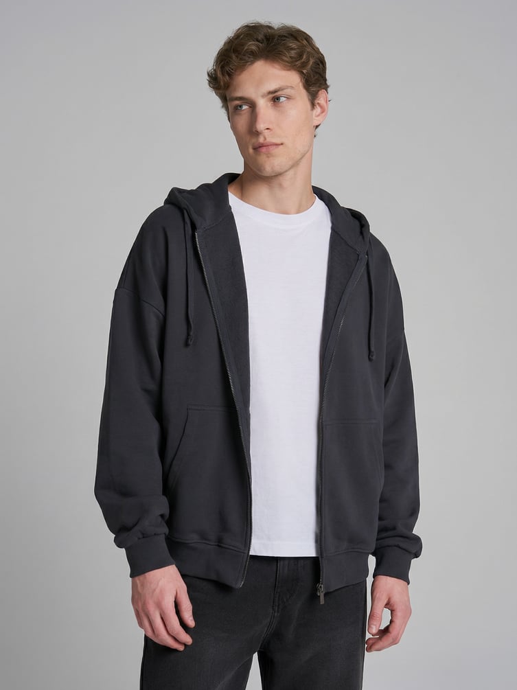 Толстовка оверсайз с капюшоном