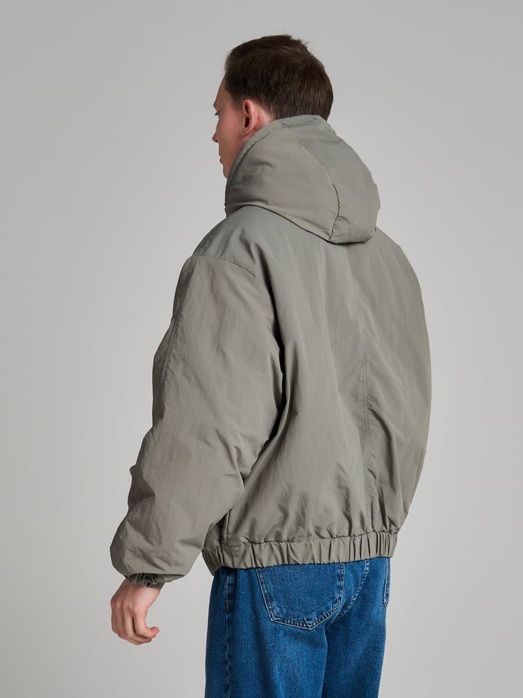 Куртка демисезонная с капюшоном