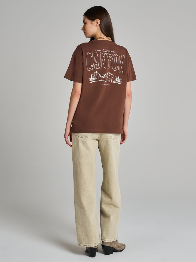 Хлопковая футболка с надписью на спине