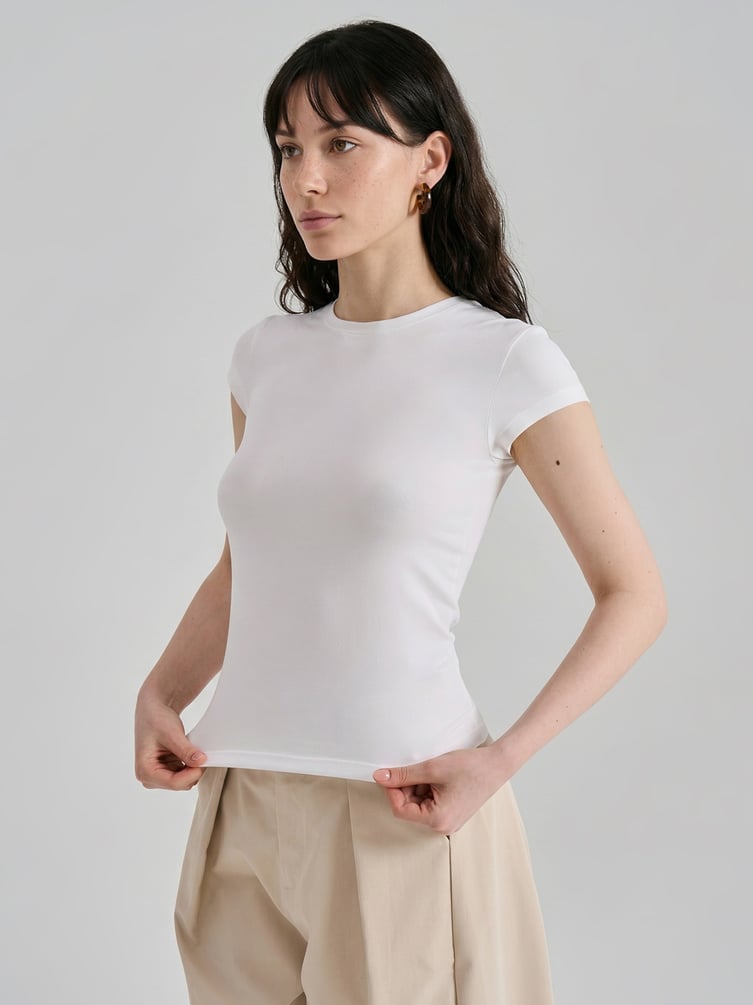 Футболка приталенная с коротким рукавом