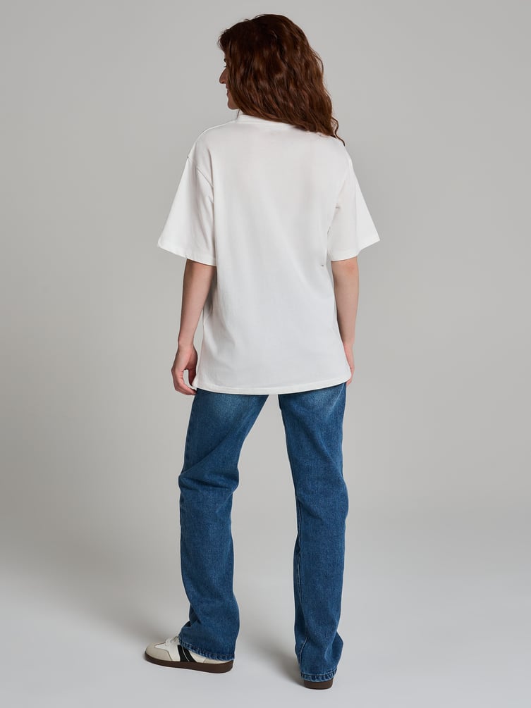 Хлопковая футболка оверсайз с вышивкой надписи