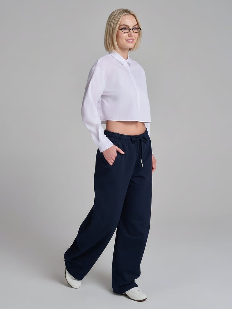 Брюки широкие со смещенным боковым швом