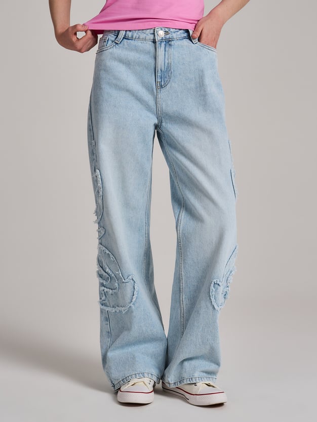 Джинсы багги с декоративной вышивкой