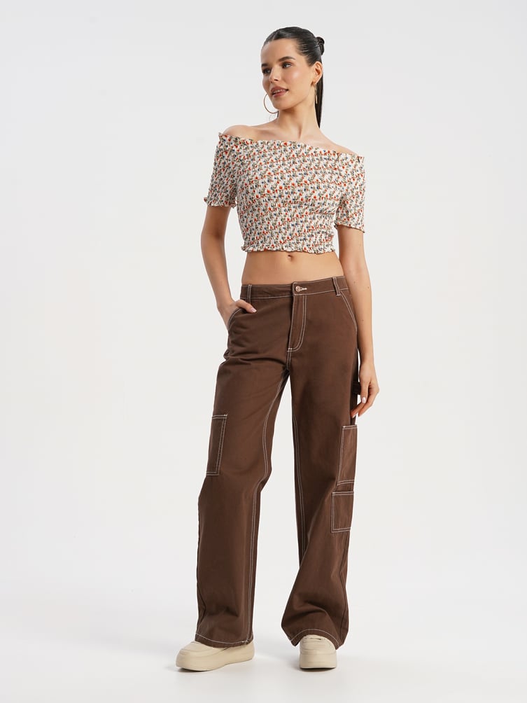 Блузка-топ с открытыми плечами