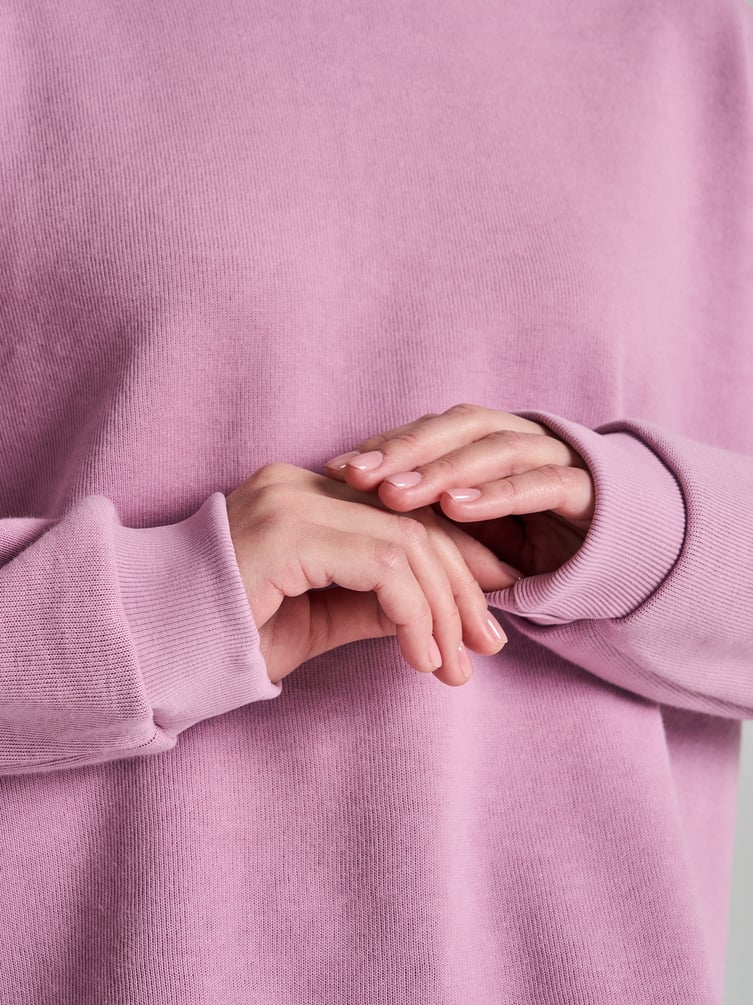 Трикотажный свитшот в рубчик