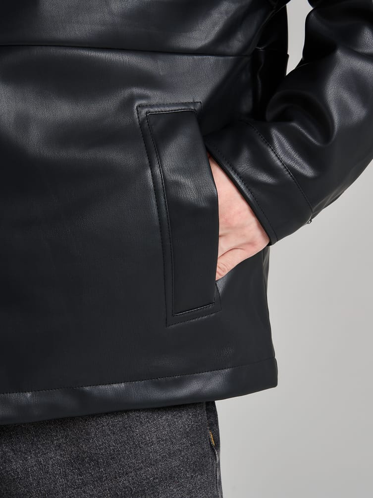 Куртка рубашка из эко кожи демисезонная