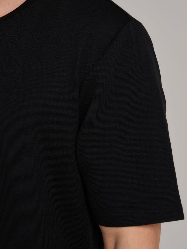 Футболка однотонная с коротким рукавом