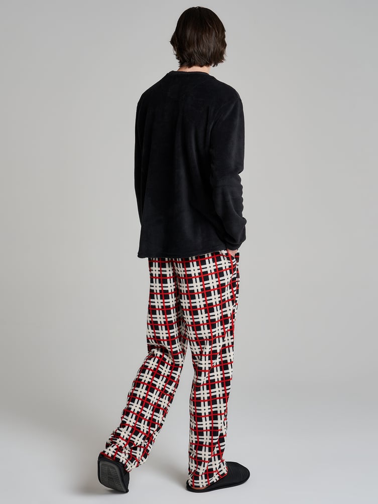 Пижама плюшевая с вышивкой и брюками