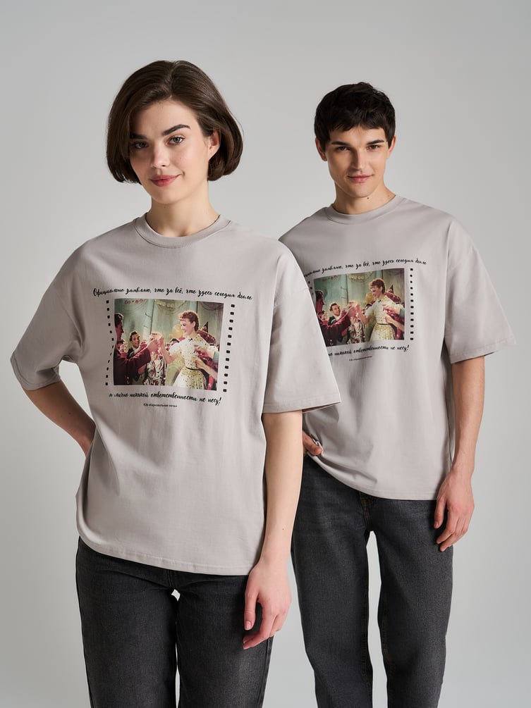 Футболка оверсайз с принтом Мосфильм