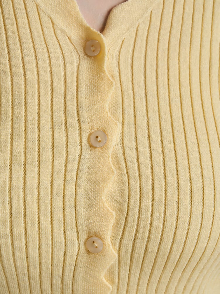 Кардиган укороченный на пуговицах