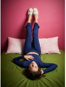 Пижама с кроп-топом и брюками