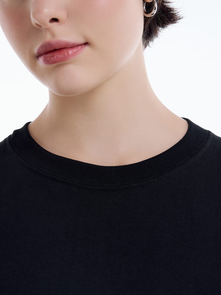 Футболка с принтом Kuromi на спине