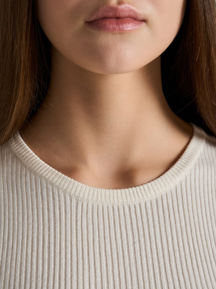 Топ лапша на широких бретелях