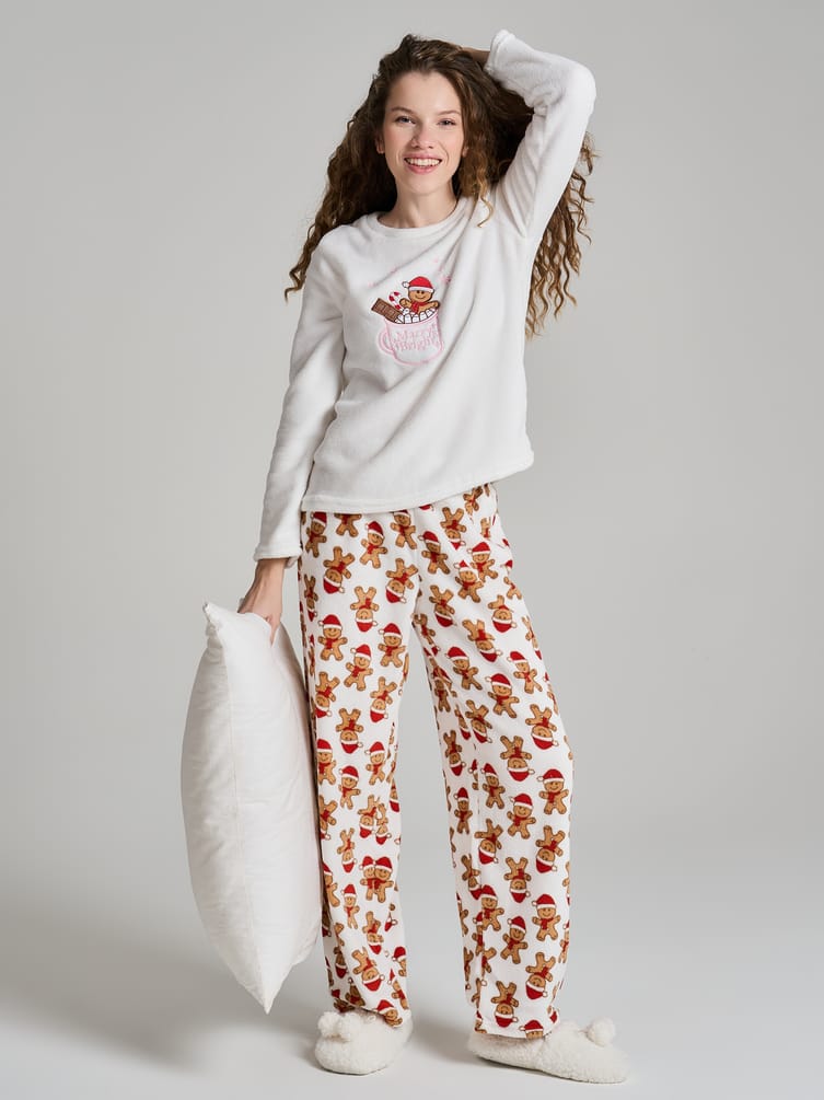 Плюшевая теплая пижама с пряничным человечком