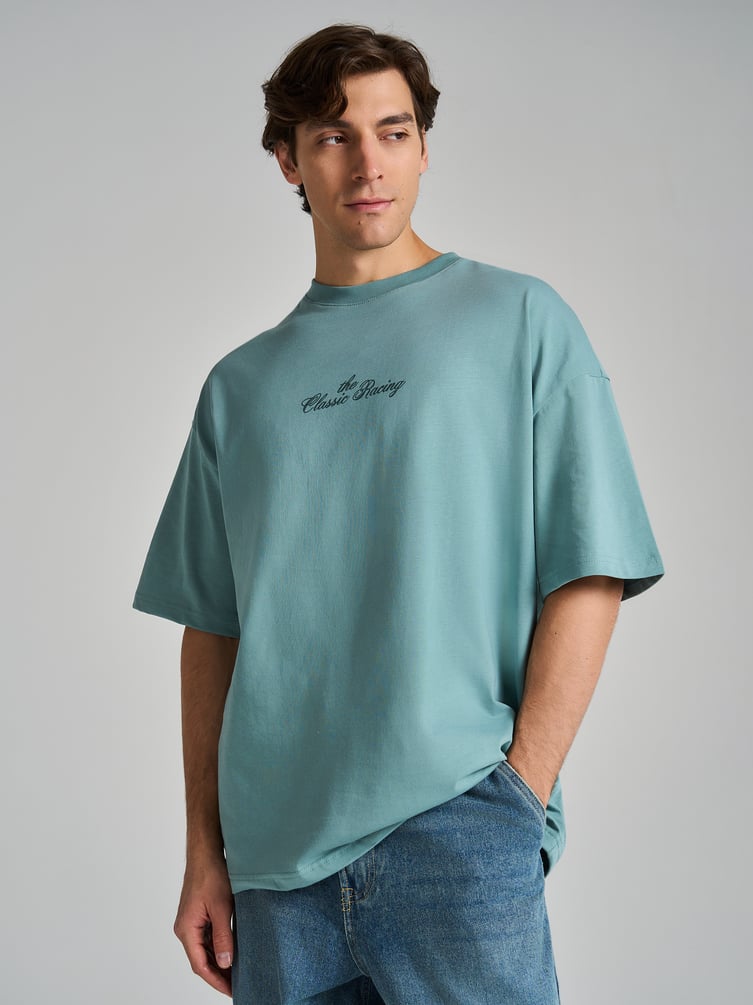 Футболка оверсайз с принтом на спине