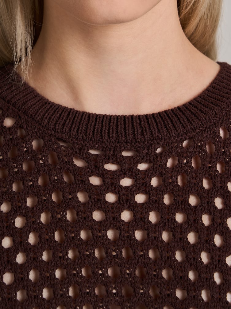 Джемпер ажурный вязаный с коротким рукавом