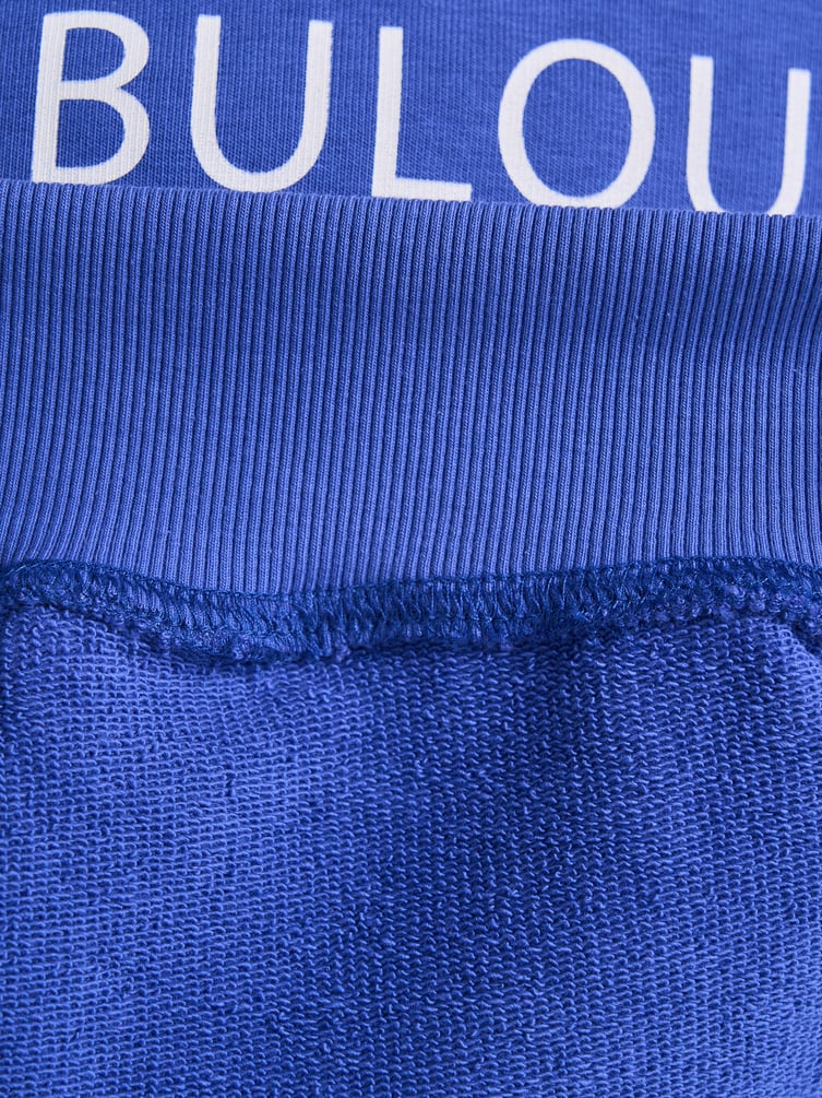 Свитшот с надписью