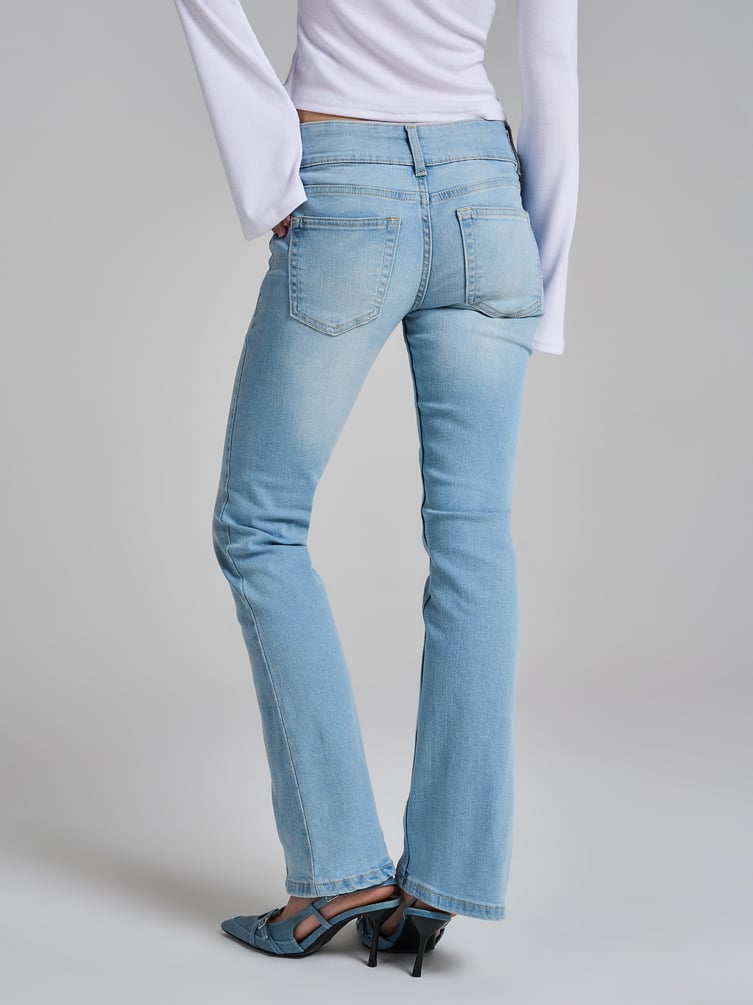 Джинсы клеш со стрелками