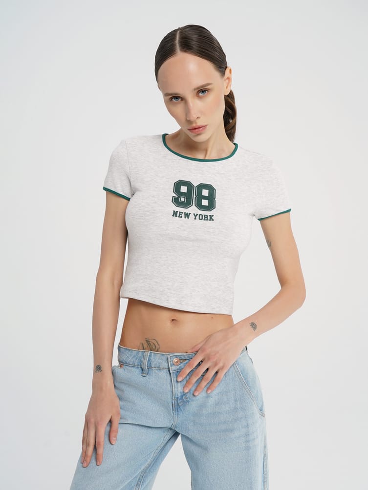 Укороченная футболка с цифрой 98