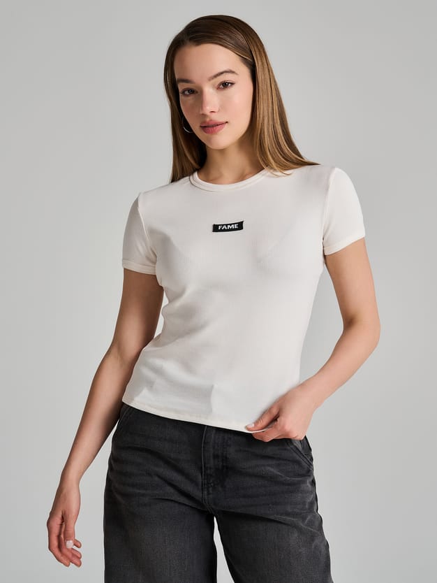 Футболка облегающая с надписью