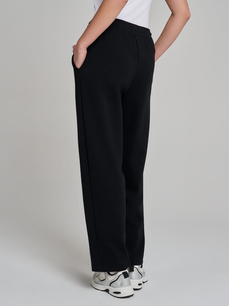 Брюки спортивные широкие