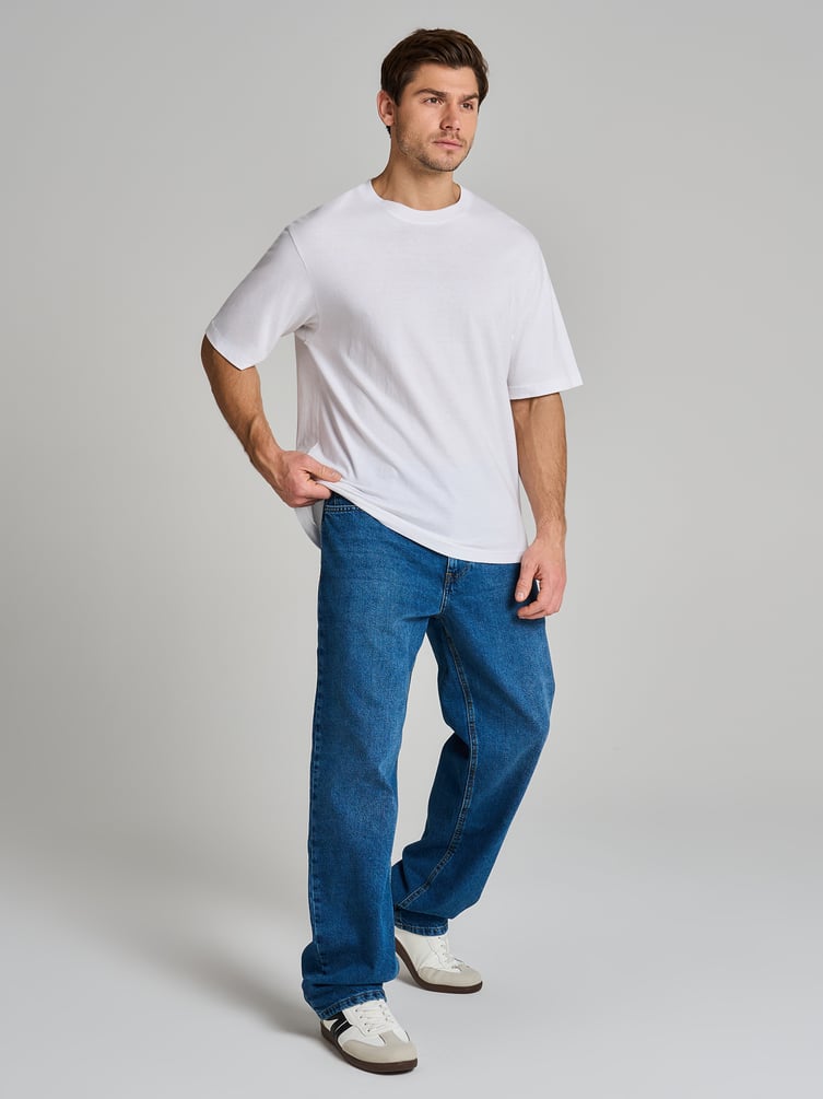 Широкие повседневные джинсы