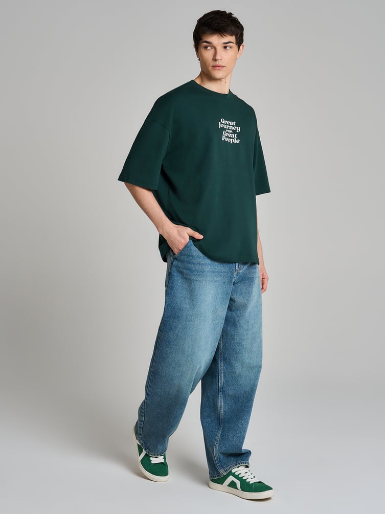 Футболка оверсайз с принтом гор на спине